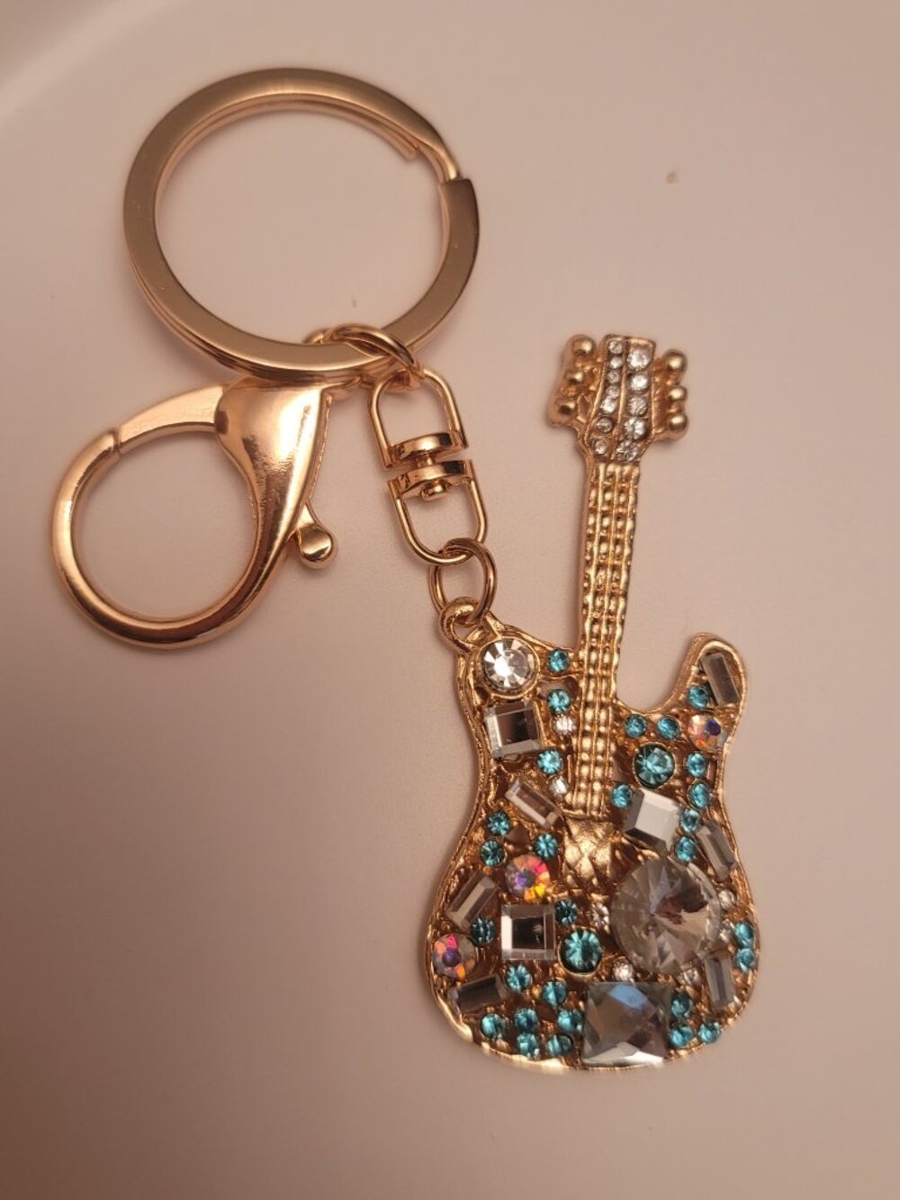 Rhinestone Keychain Ring Purse Guitar Charm. Blue. Brand new. - Picture 3 of 6